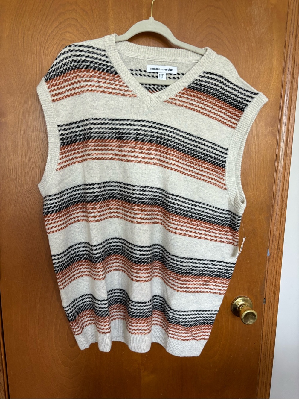 Amazon Essentials Men’s Cream Striped Knit Sweater Vest
